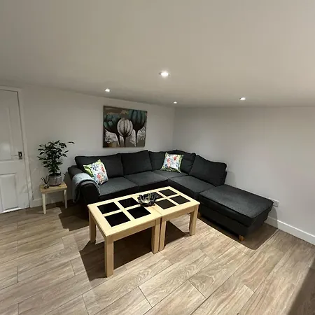 Danton Lodge Foleshill Extérieur photo